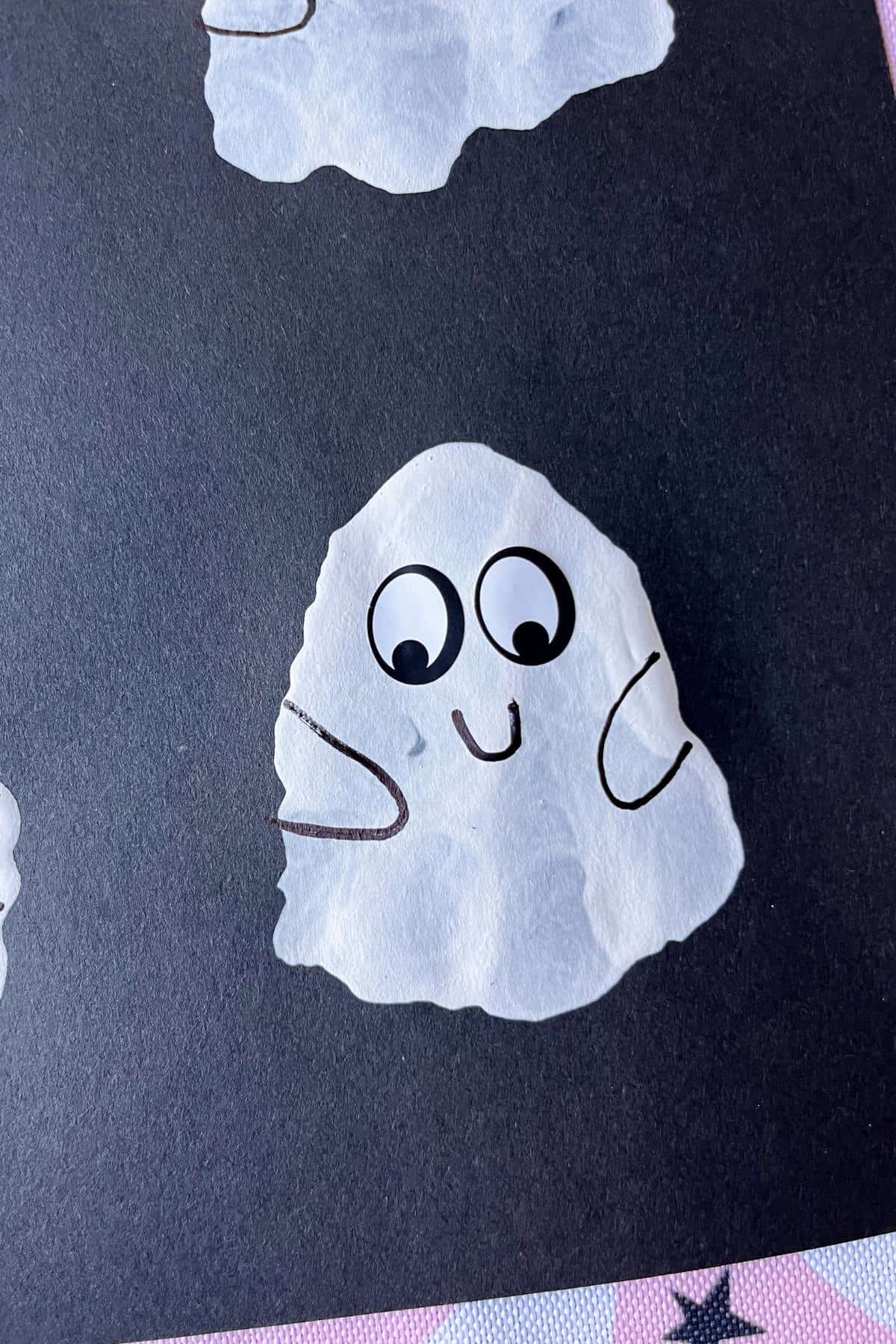 Blow Paint Ghosts - Easy Preschool Halloween Craft - Friends Art Lab