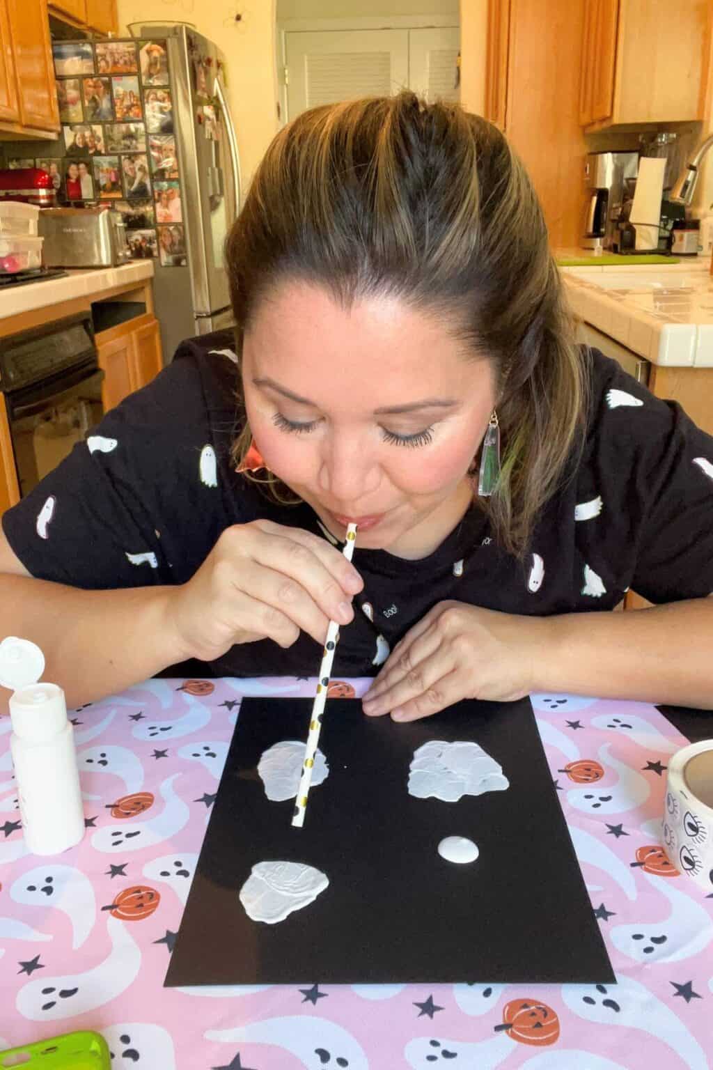 Blow Paint Ghosts - Easy Preschool Halloween Craft - Friends Art Lab